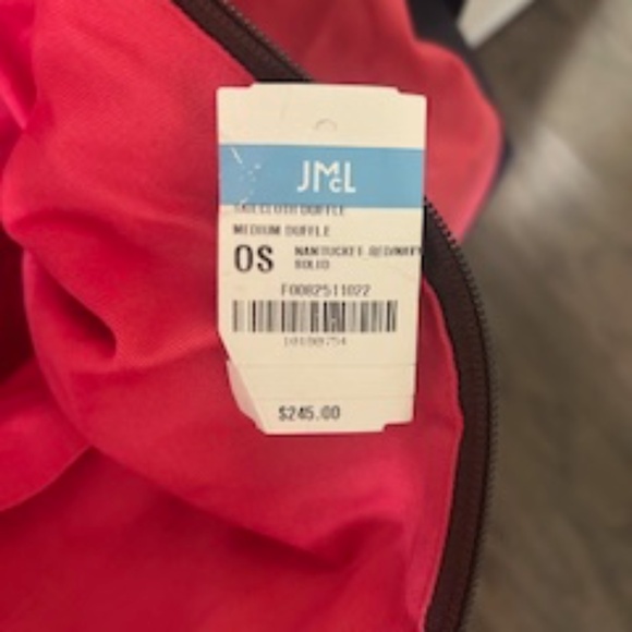 J McLaughlin Overnight Bag - Picture 6 of 6